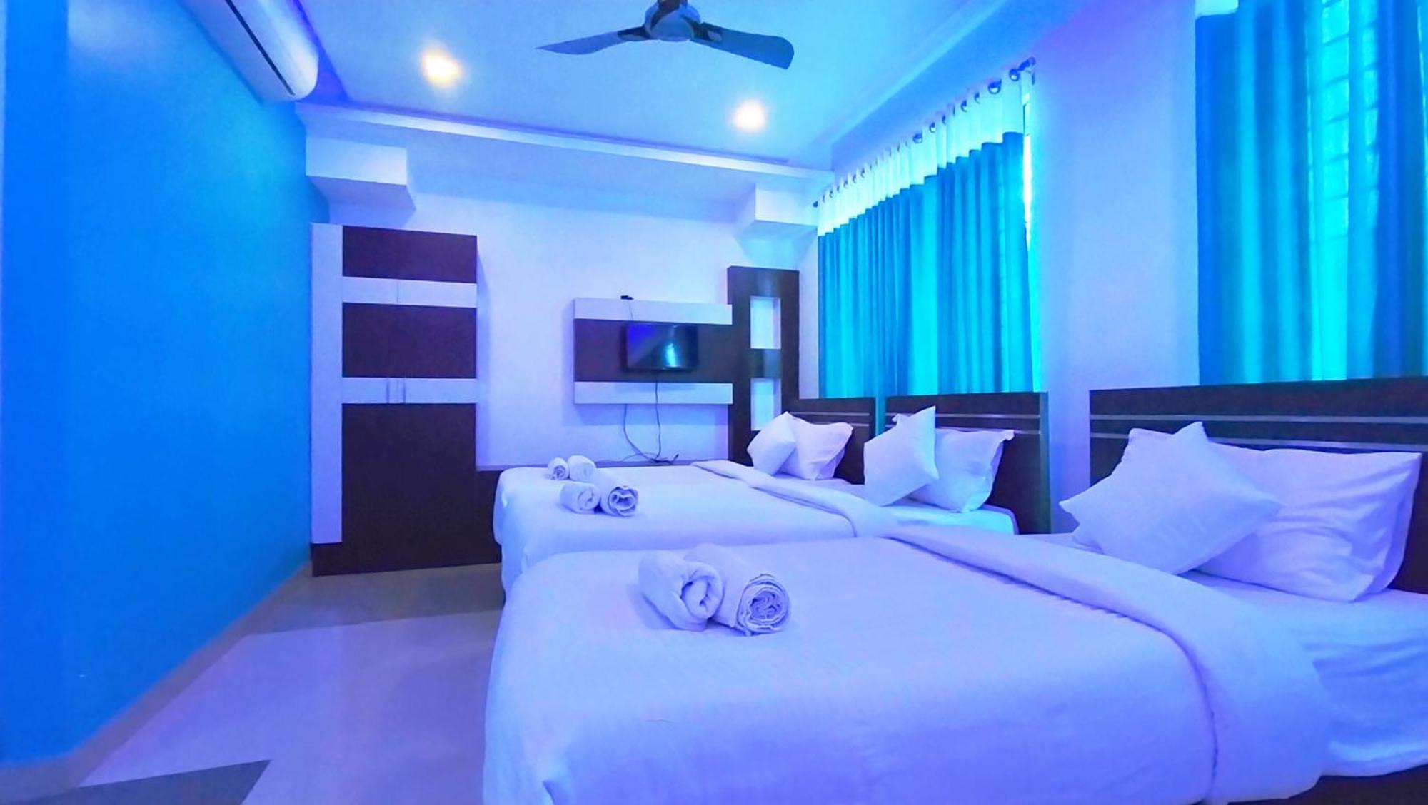 Отель Railview Residency Alappuzha Экстерьер фото