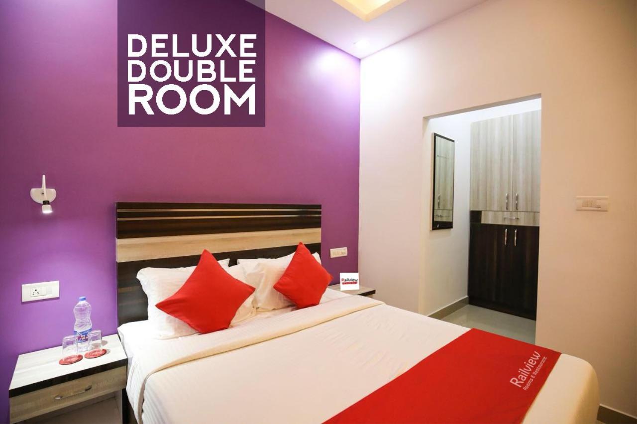 Отель Railview Residency Alappuzha Экстерьер фото